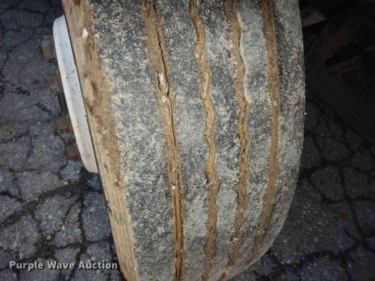 image for item DK7645 2007 International 7400  dump truck