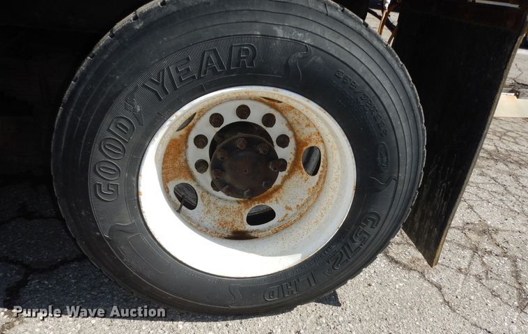 image for item DK7645 2007 International 7400  dump truck