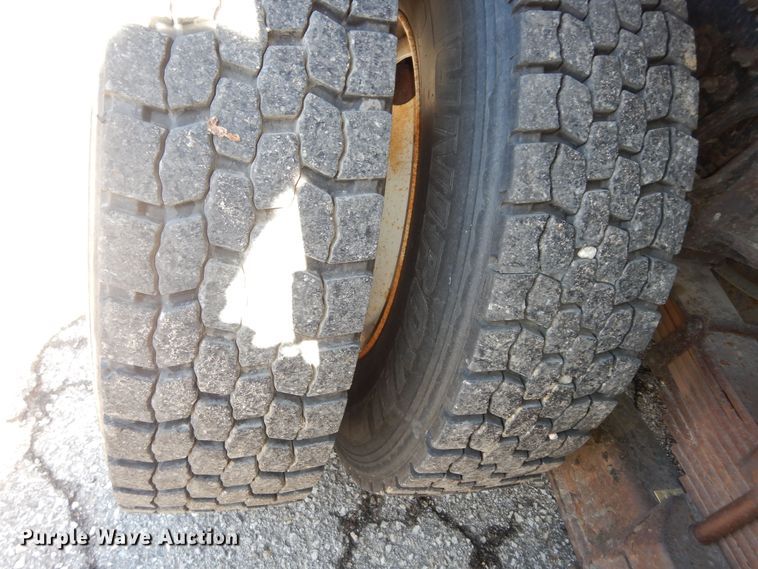 image for item DK7645 2007 International 7400  dump truck