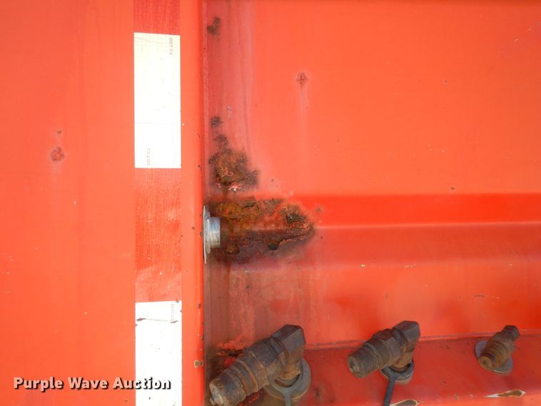 image for item DK7646 2007 International 7400  dump truck