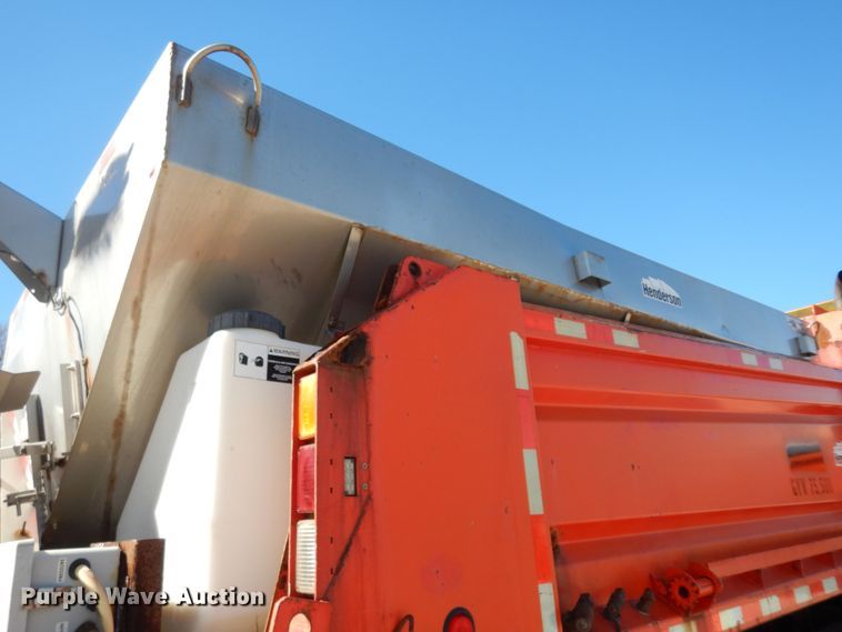 image for item DK7646 2007 International 7400  dump truck