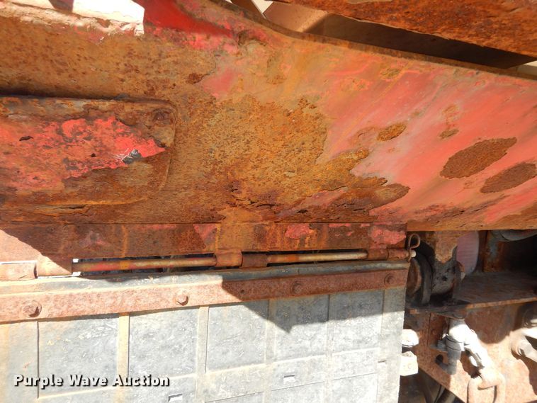 image for item DK7646 2007 International 7400  dump truck