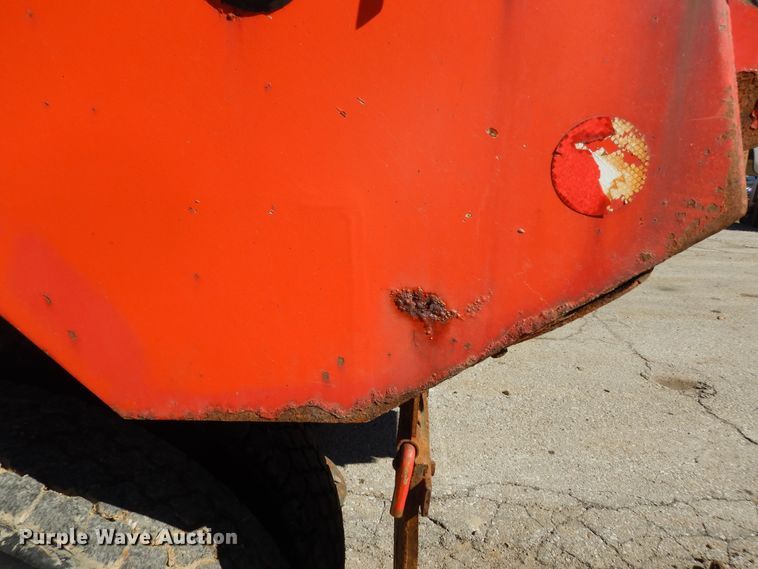 image for item DK7646 2007 International 7400  dump truck