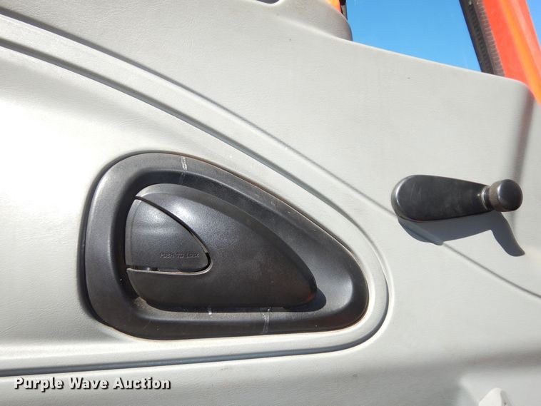 image for item DK7646 2007 International 7400  dump truck