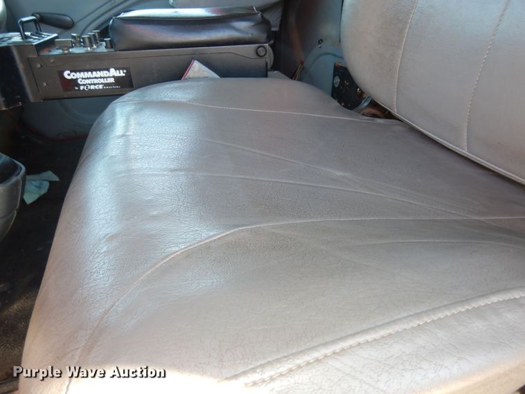 image for item DK7646 2007 International 7400  dump truck