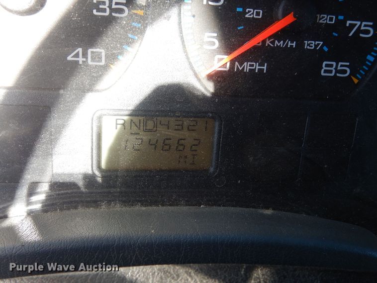 image for item DK7646 2007 International 7400  dump truck