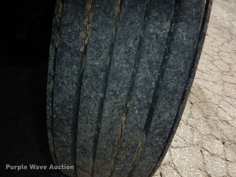 image for item DK7646 2007 International 7400  dump truck