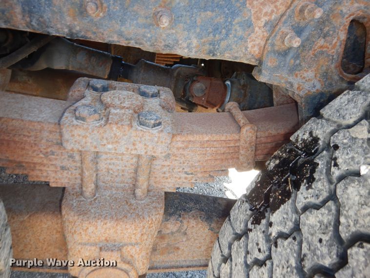 image for item DK7646 2007 International 7400  dump truck