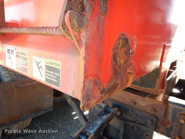 image for item DK7647 2007 International 7400  dump truck