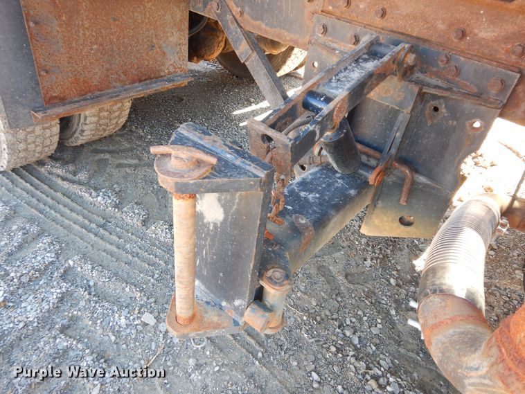 image for item DK7647 2007 International 7400  dump truck