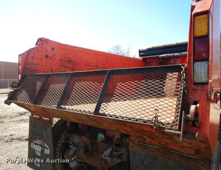 image for item DK7647 2007 International 7400  dump truck