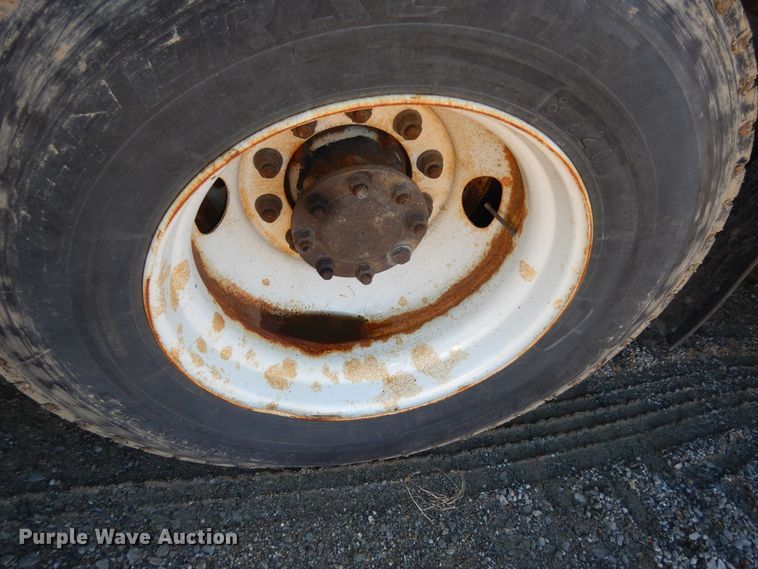 image for item DK7647 2007 International 7400  dump truck