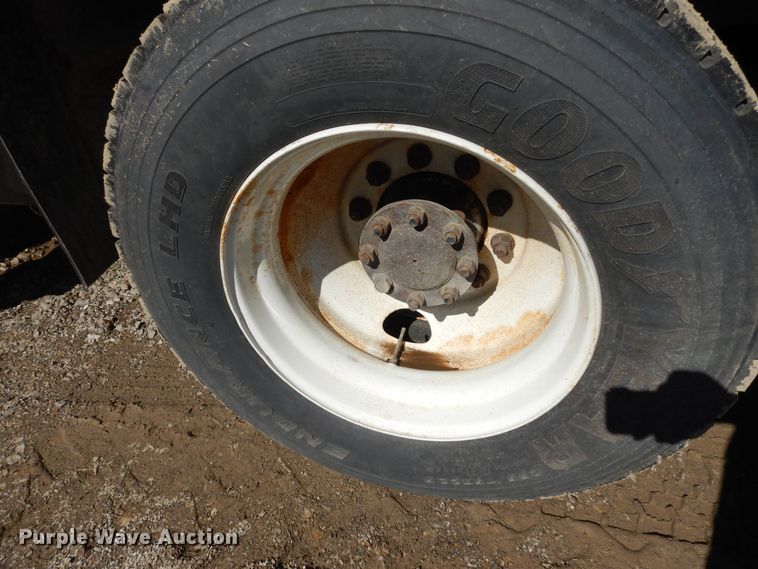 image for item DK7647 2007 International 7400  dump truck