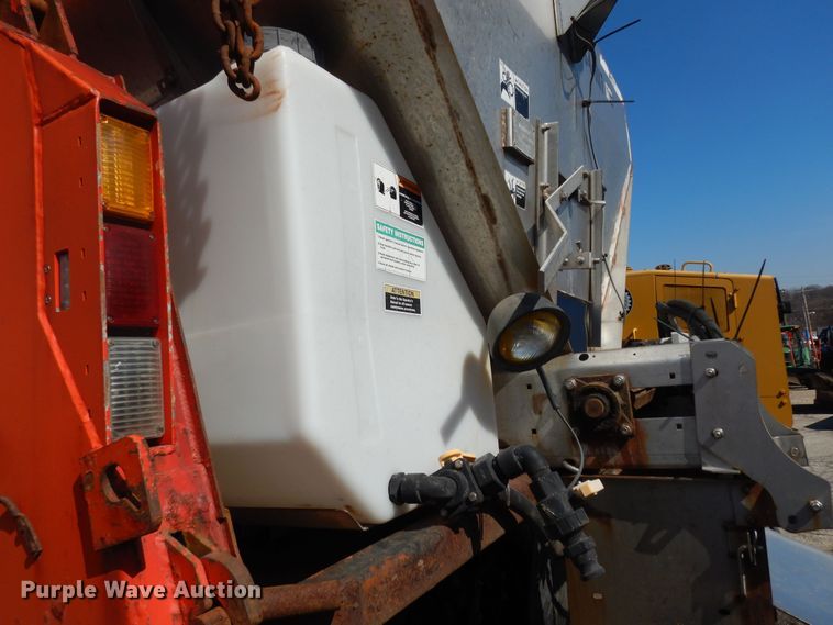 image for item DK7647 2007 International 7400  dump truck