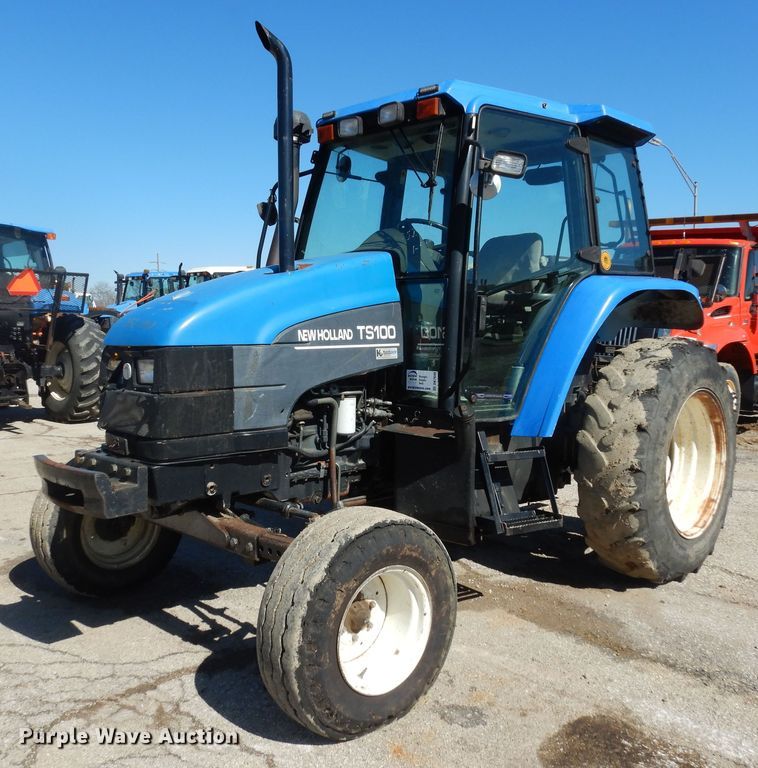 image for item DK7648 2003 New Holland TS100  tractor