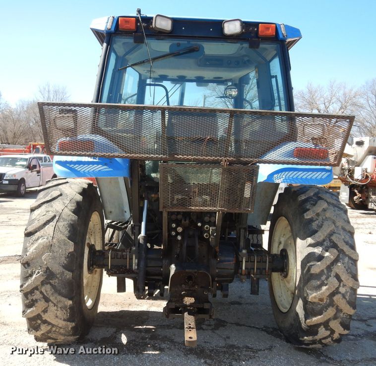 image for item DK7648 2003 New Holland TS100  tractor