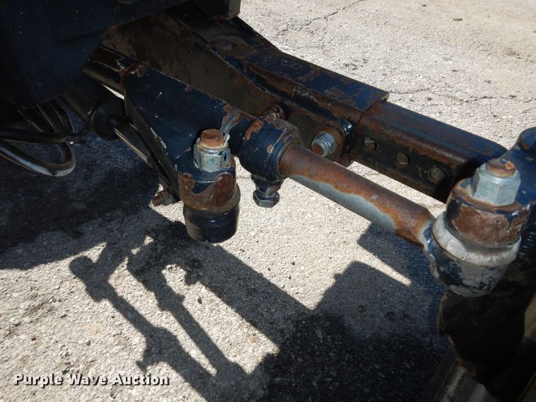 image for item DK7648 2003 New Holland TS100  tractor