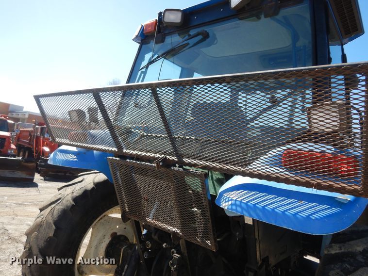 image for item DK7648 2003 New Holland TS100  tractor