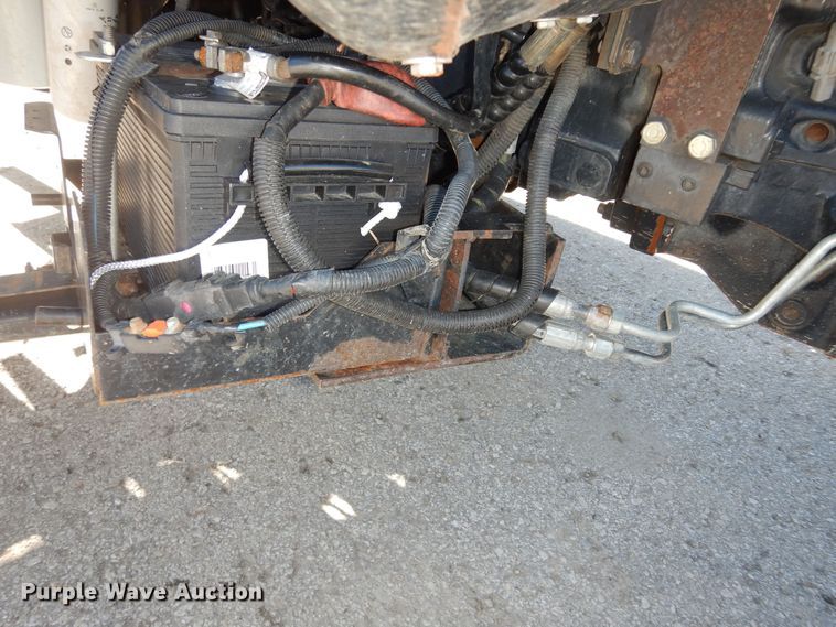 image for item DK7649 2006 New Holland TS110A  tractor