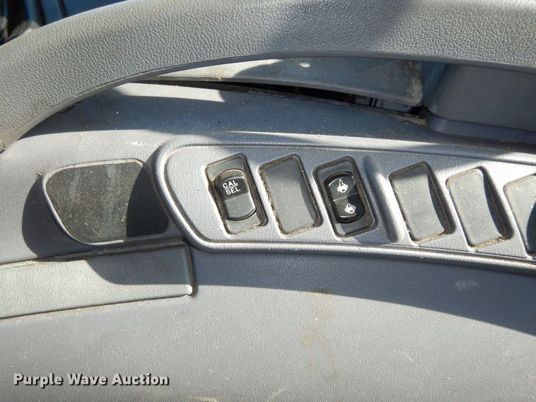 image for item DK7649 2006 New Holland TS110A  tractor