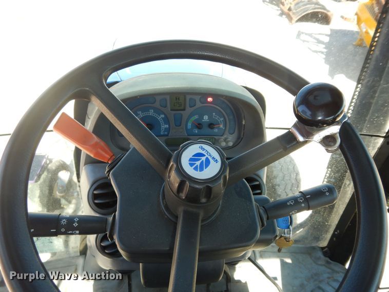 image for item DK7649 2006 New Holland TS110A  tractor