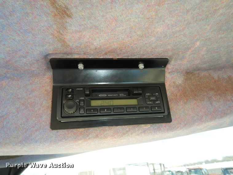 image for item DK7649 2006 New Holland TS110A  tractor