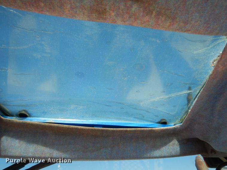 image for item DK7649 2006 New Holland TS110A  tractor