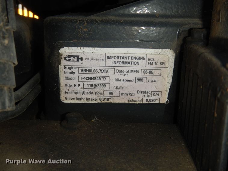 image for item DK7649 2006 New Holland TS110A  tractor