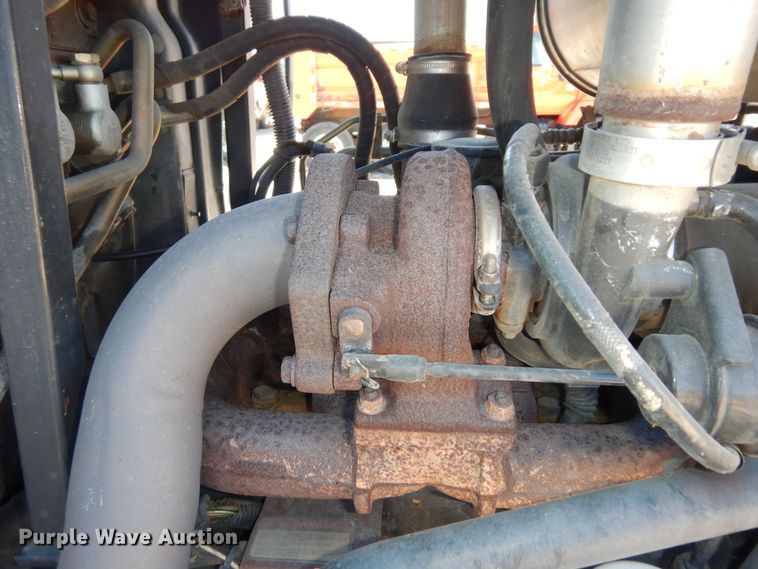 image for item DK7649 2006 New Holland TS110A  tractor