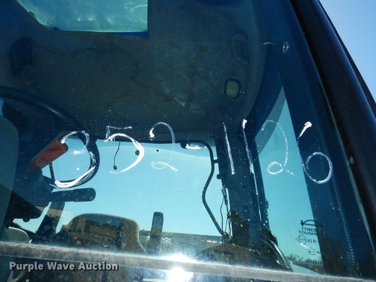 image for item DK7649 2006 New Holland TS110A  tractor