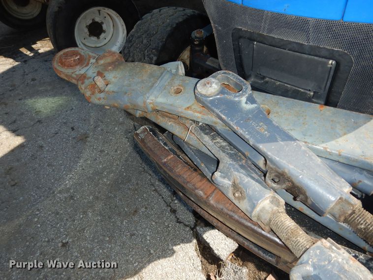 image for item DK7649 2006 New Holland TS110A  tractor