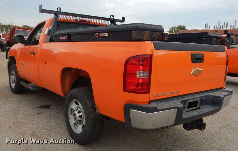 image for item DM3199 2012 Chevrolet Silverado 2500HD  pickup truck