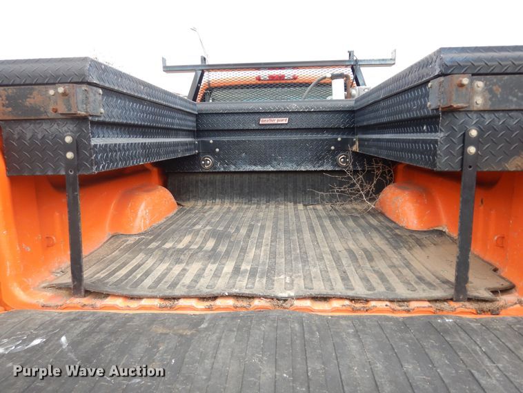 image for item DM3199 2012 Chevrolet Silverado 2500HD  pickup truck