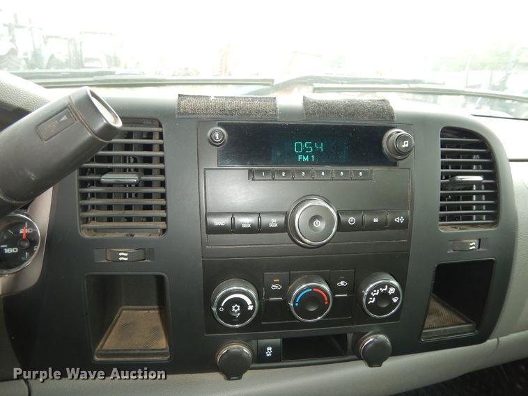 image for item DM3199 2012 Chevrolet Silverado 2500HD  pickup truck