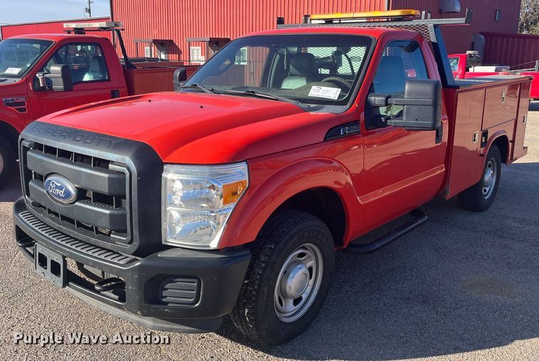 image for item DQ4098 2011 Ford F250 Super Duty  utility bed pickup truck