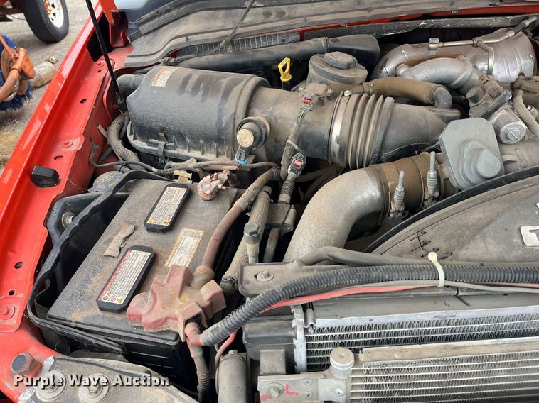 image for item DQ4099 2009 Ford F250 Super Duty  utility bed pickup truck