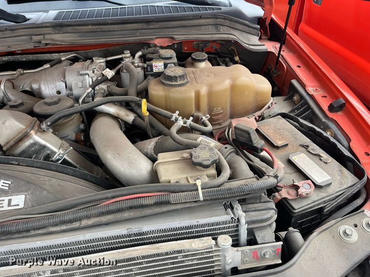 image for item DQ4099 2009 Ford F250 Super Duty  utility bed pickup truck