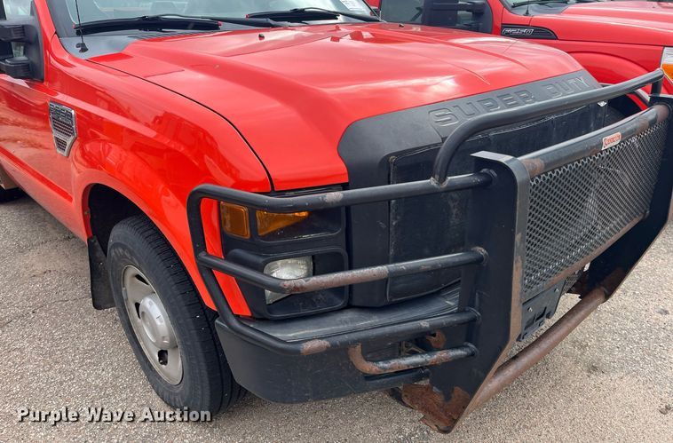 image for item DQ4099 2009 Ford F250 Super Duty  utility bed pickup truck