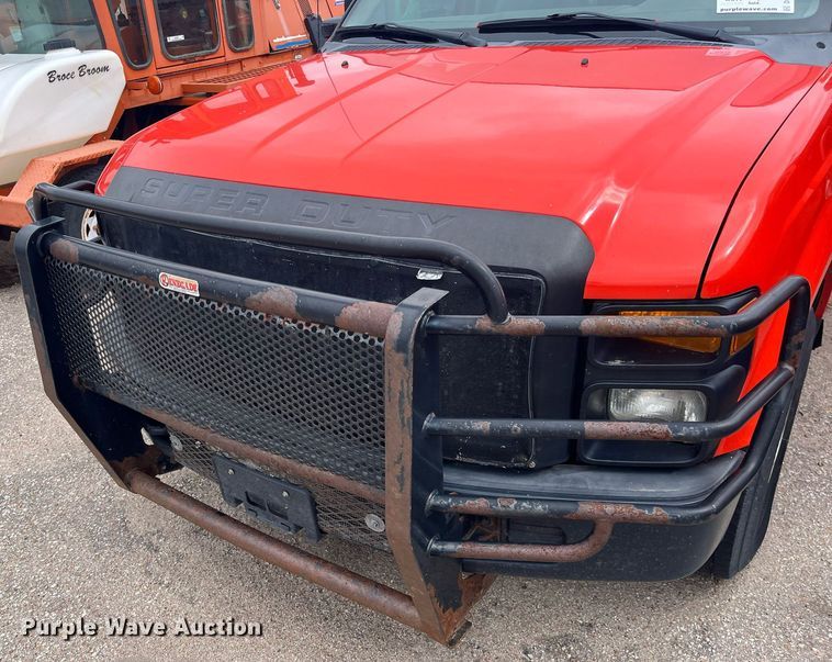 image for item DQ4099 2009 Ford F250 Super Duty  utility bed pickup truck