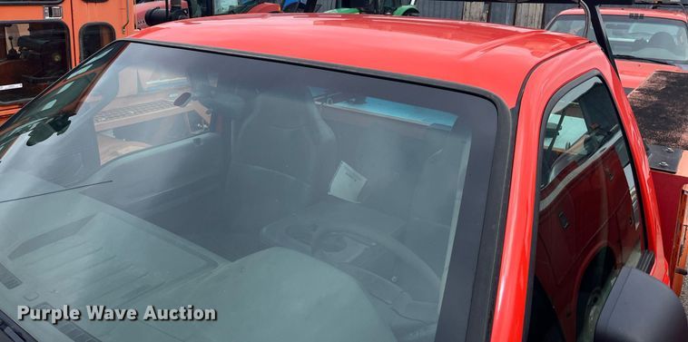 image for item DQ4099 2009 Ford F250 Super Duty  utility bed pickup truck