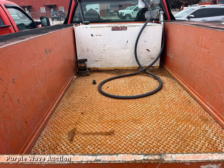 image for item DQ4099 2009 Ford F250 Super Duty  utility bed pickup truck