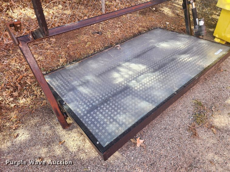 image for item EA9439 2013 Ver-Mac TM-548  message board