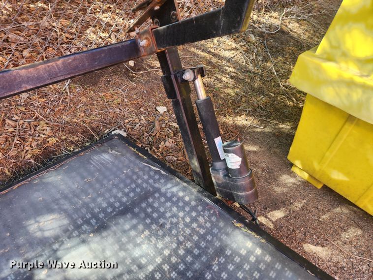 image for item EA9439 2013 Ver-Mac TM-548  message board