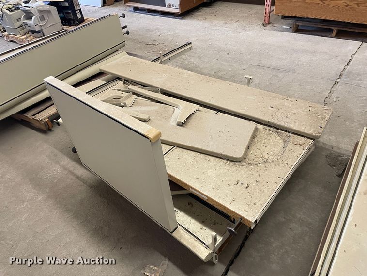 image for item IE9710 (4) pieces of Herman Miller furniture