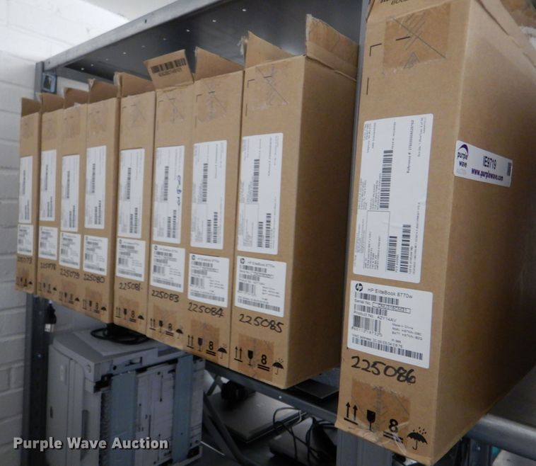 image for item IE9719 (14) laptops