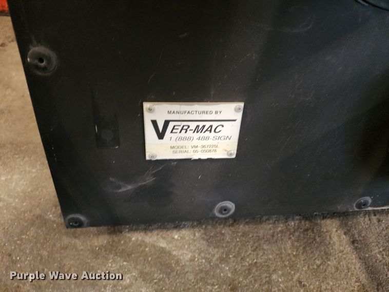 image for item IL9084 2005 Ver-Mac  arrow board