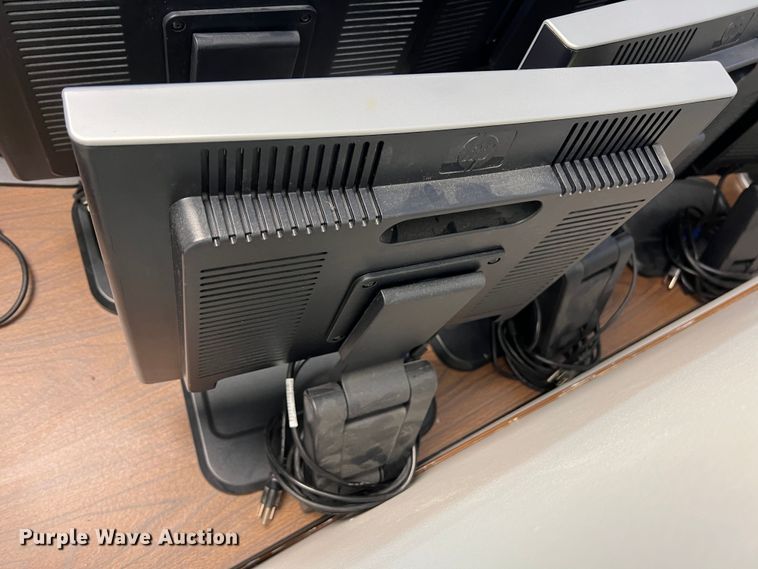 image for item KR9577 (12) monitors