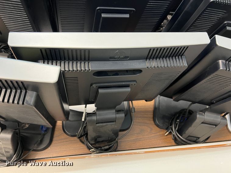 image for item KR9577 (12) monitors