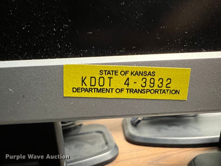 image for item KR9577 (12) monitors