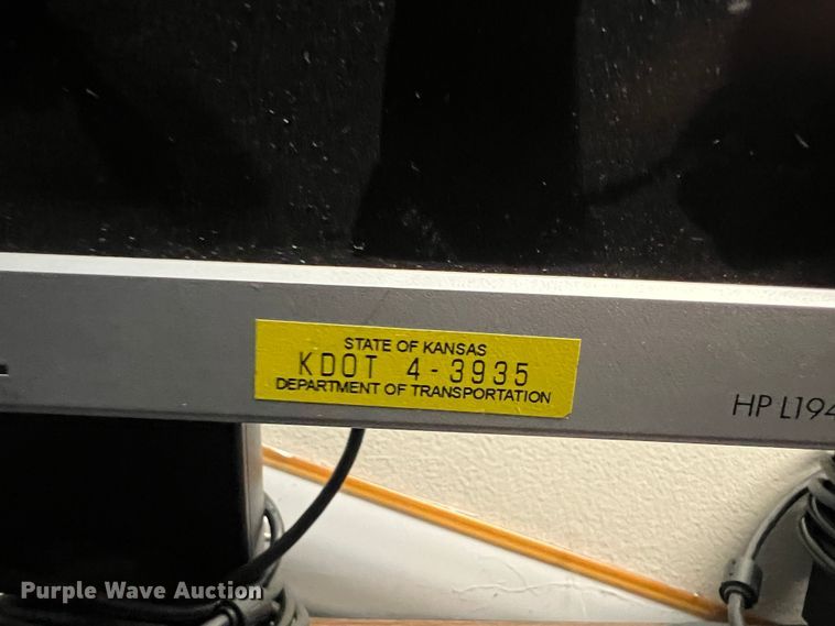 image for item KR9577 (12) monitors